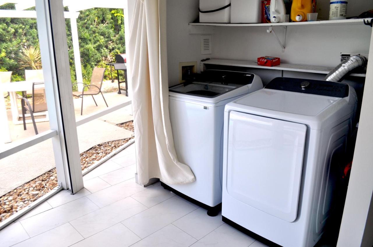 Lovely 3-Bd, Walk To Bars, 9 Min Drive From Beach! Heated Pool. Fort Lauderdale Exterior photo